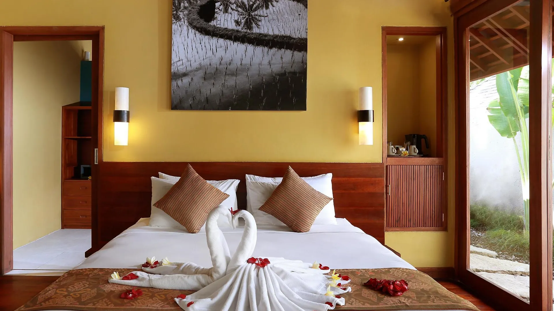Temuku Ubud Villas 0*,
